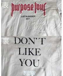 H&M | ジャスティンのTシャツ。 もともと¥1500だったけどこれだけ¥700になってて即買った^^  後ろにも文字がはいっててmy mama don't like you ってかかれてる(Tシャツ/カットソー)