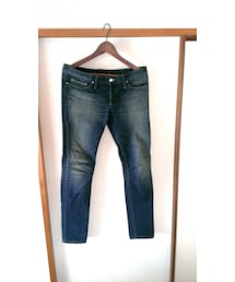 666 | ストレッチデニム スリムジーンズ（USED加工）(デニムパンツ)