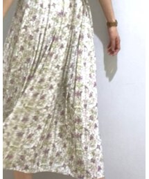 Te chichi | スカート