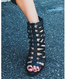 BCBGMAXAZRIA | サンダル