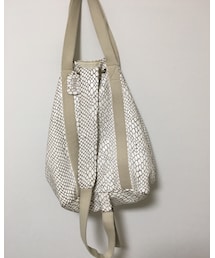 MM6 Maison Margiela | パイソン柄のワンショルダーバッグ。トートバッグとしても使えてシルエットの邪魔をしません。(バッグ)