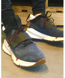 UNDER ARMOUR | スニーカー