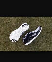 NIKE | Flyknit free 4.0
(スニーカー)