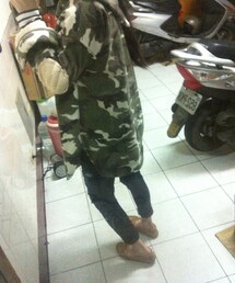 MIUSTAR | 迷彩內刷毛補丁袖連帽外套(モッズコート)