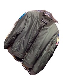 UNIQLO | ブルゾン(ブルゾン)