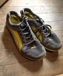 PUMA | ウレタンランニングシューズ(スニーカー)