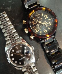 アナログ腕時計