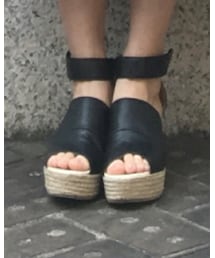 LE CRABE ROUGE | サンダル