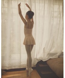 👧🏿 | その他