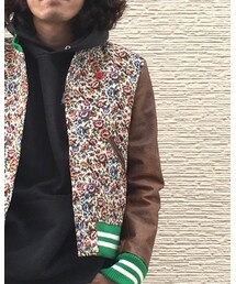 Barbudos | スタジャン