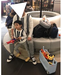 ⭐︎ | 絶対いらないしょ‼︎っていうおもちゃも持参🤣ピカチューすっぽり😂(その他)