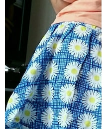 present | スカート