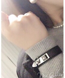 買ったのはHem Stitch | バングル/リストバンド