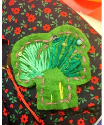 の・作 | 朝露付き朝どれブロッコリー(ブローチ/コサージュ)