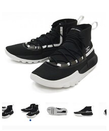 UNDER ARMOUR | スニーカー