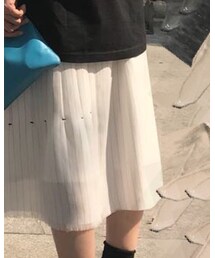 initial | スカート