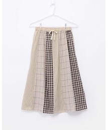 SM2 | スカート