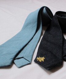 Amanjakania | ライトオンスのデニムタイ。
カジュアルに非常に使いやすいです！(ネクタイ)