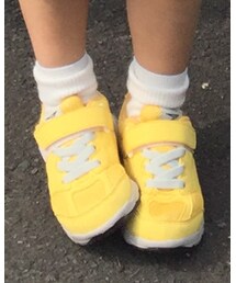 瞬足 | スニーカー