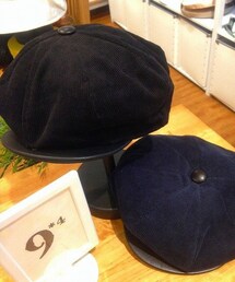 9*4 | 2014 aw 94 nine by four ナインバイフォー
corduroy lether newsboy
black.navy
made in u.s.a(キャスケット)