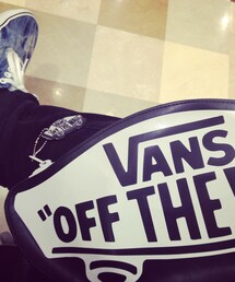 US VANS | vans logo clutch bag
、、、
携帯と財布オンリーばりの狭さですが、気に入っております。
(クラッチバッグ)
