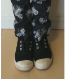 KOREA | スニーカー