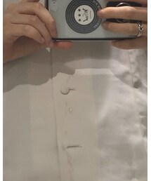 . | シャツ/ブラウス