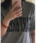 IZZUE(イズゥー)の「トップス(Tシャツ/カットソー)」