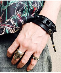 666 | スタッズリストバンド(バングル/リストバンド)