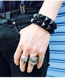 666 | スタッズバングル(バングル/リストバンド)