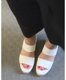 Elede myu | サンダル