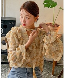 imvely | イエローフラワーフリルブラウス(シャツ/ブラウス)