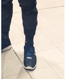 UNDER ARMOUR | スニーカー