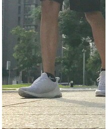 adidas | スニーカー