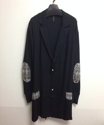 RYU | テロテロのレーヨン仕立てで
肘とフラップにニットの切替
ウエストには 同生地でベルトストラップが付き
ショップコート風の仕上がりです(カーディガン/ボレロ)