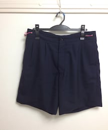Paul Smith | キュロット
パリコレラインのもので少しシルエットがワイドです。

キュロットのようなフェミニンなシルエットで仕上げられています。(その他パンツ)