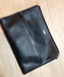 UNITED ARROWS | シュリンクレザーの柔らかいクラッチバッグです(クラッチバッグ)