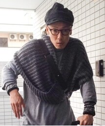 H&M | アクリルで
抜け毛が激しいです…(ﾟoﾟ;;(ストール/ショール)