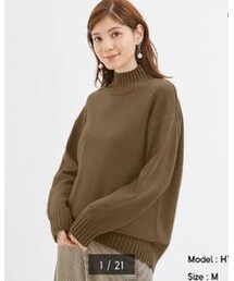 GU | オーバーサイズハイネックニットチュニック

(ニット/セーター)
