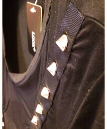 雜衣舖時尚服飾精品 | 萊卡鉚釘設計T(Tシャツ/カットソー)