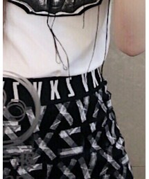 VERSUS | スカート