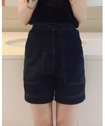 none | デニムパンツ