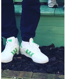 adidas | スニーカー