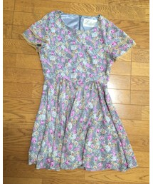 Lovedrose&Co. | グレーな花柄のワンピース。数年前にセールで買いました♡...*゜(ワンピース)