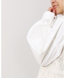 Per sist ence | トップス