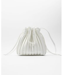 ZARA | プリーツ加工入りミニバケットバッグ(バッグ)