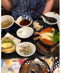 夢庵 贅沢にいくらがたっぷり御膳😆✨ | 食器