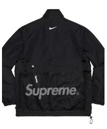 Supreme  | マウンテンパーカー