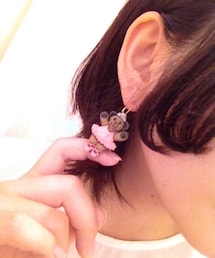 くまのピアス （もう片方はリボン）(ピアス（両耳用）)