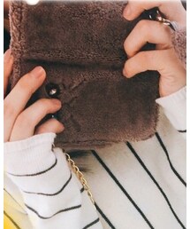 LILY BROWN | スマホグッズ
